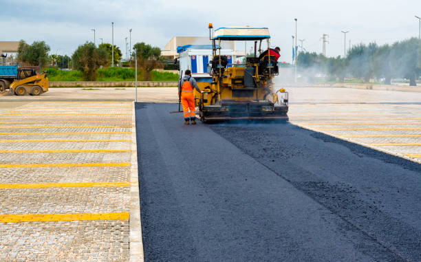 Best Driveway Paving Company  in Fayette, MO